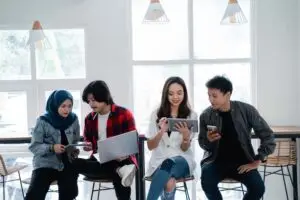 Investor Pasar Modal Indonesia Tembus 20,32 Juta SID, Tumbuh 37% di Tengah Dominasi Generasi Muda