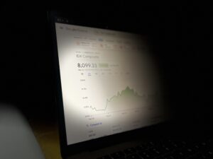 IHSG Sepekan Naik Tipis, Simak Deretan Top Gainers dan Top Losers 22-26 September 2025