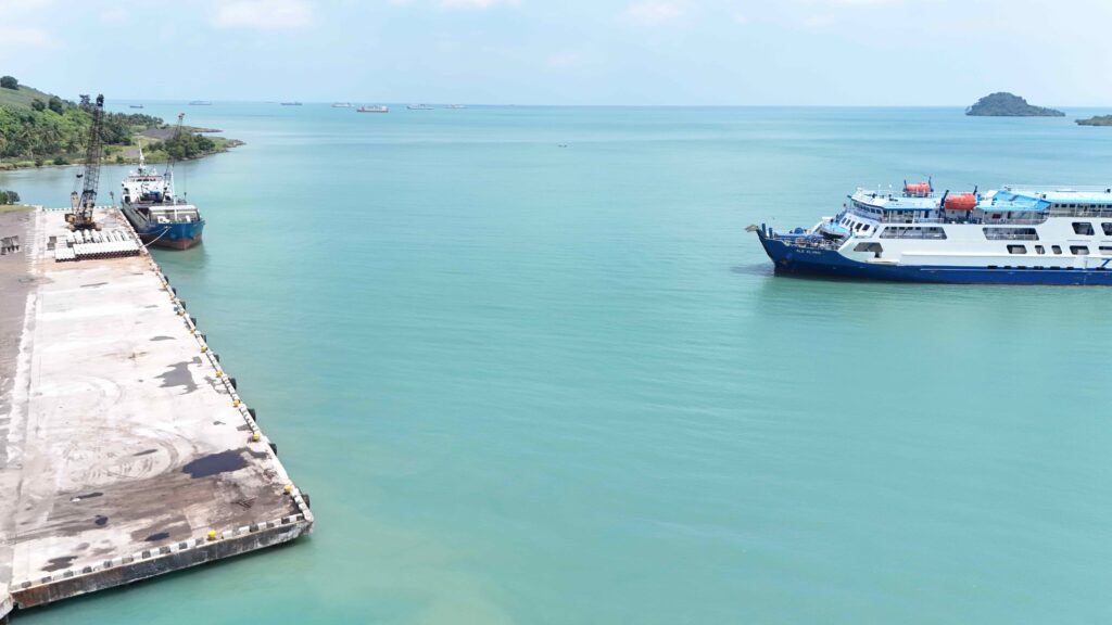 Pelabuhan WIKA Beton